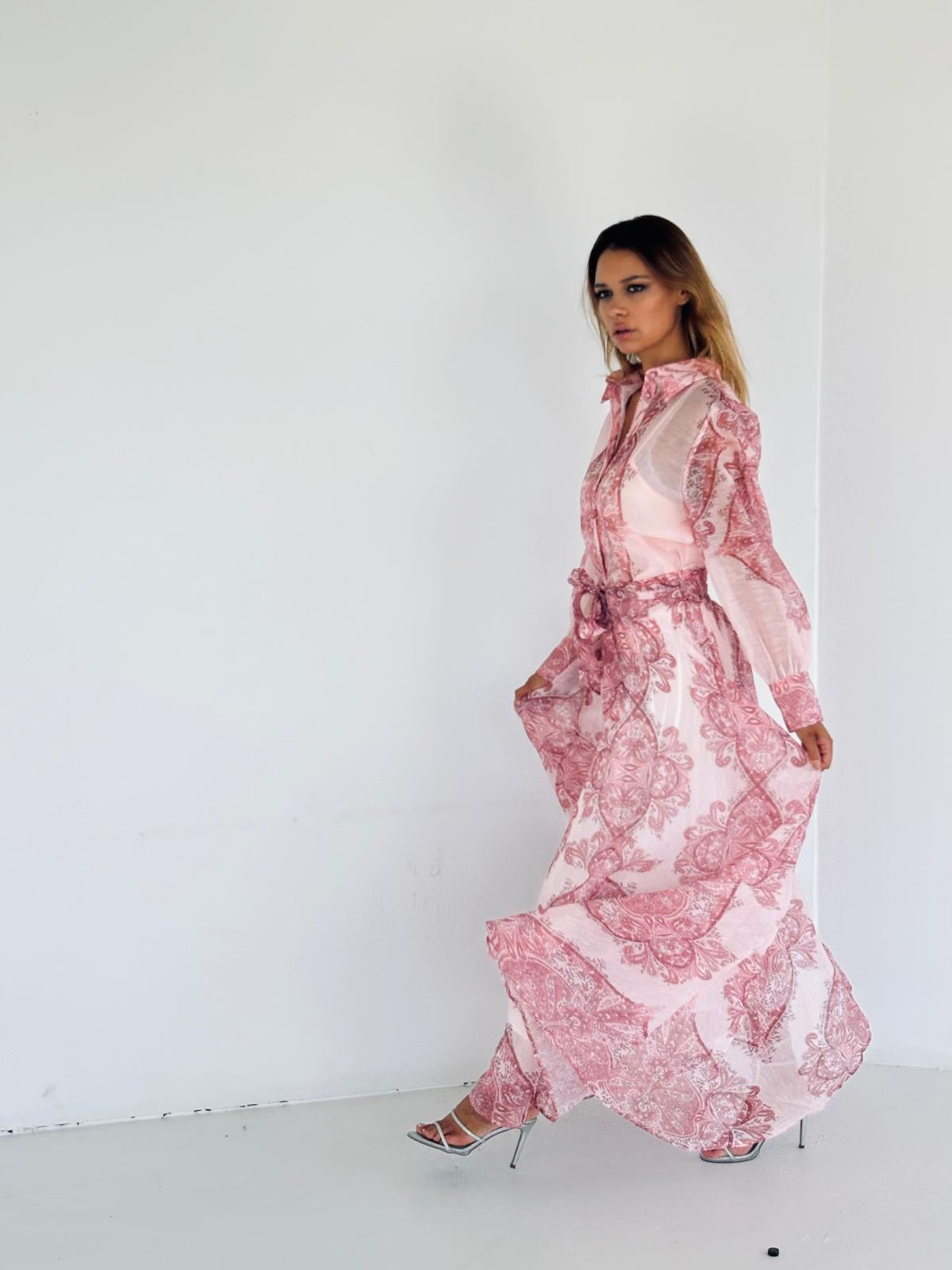 Ensemble à motifs roses