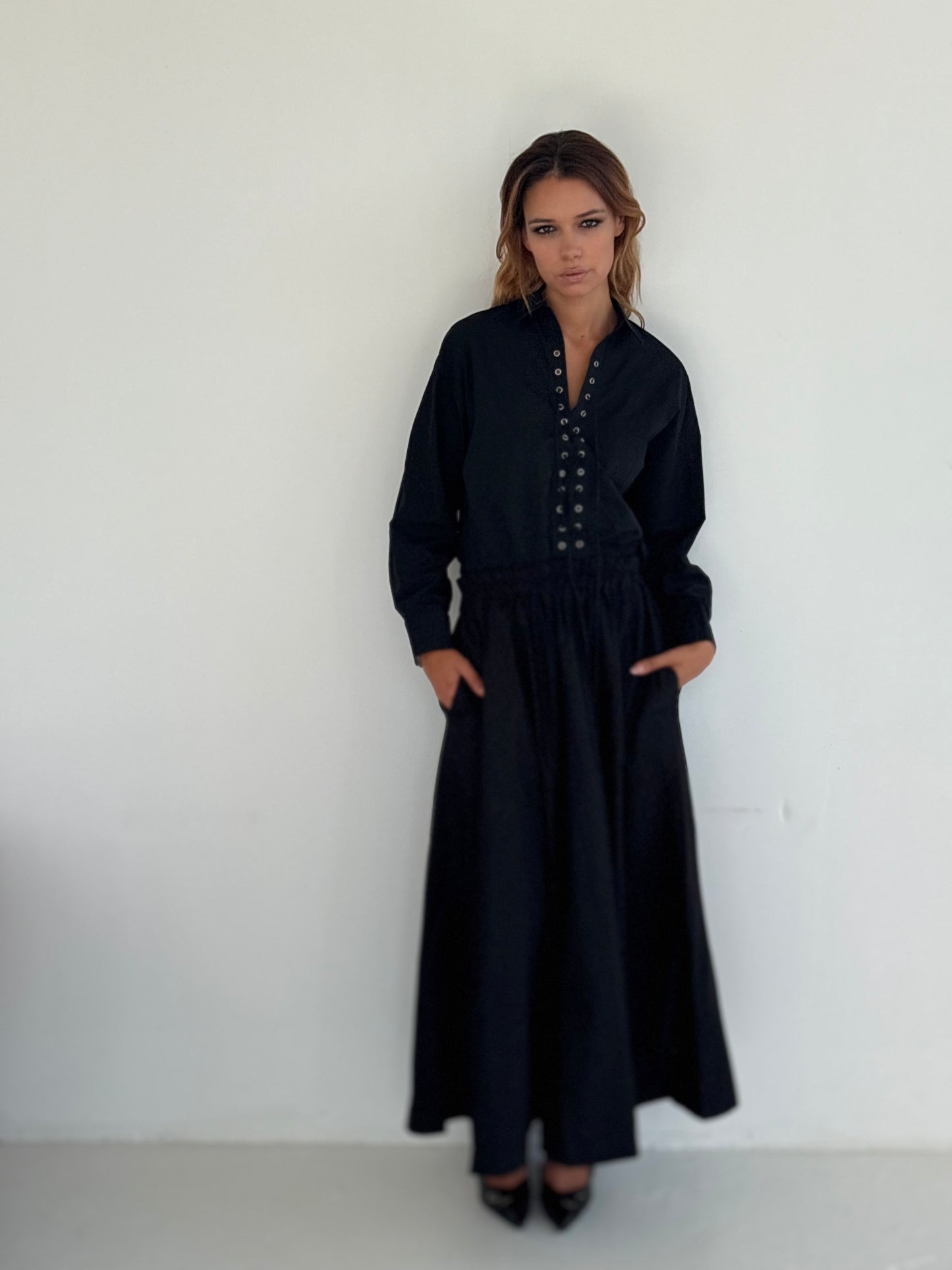 Chemise noir à lacer