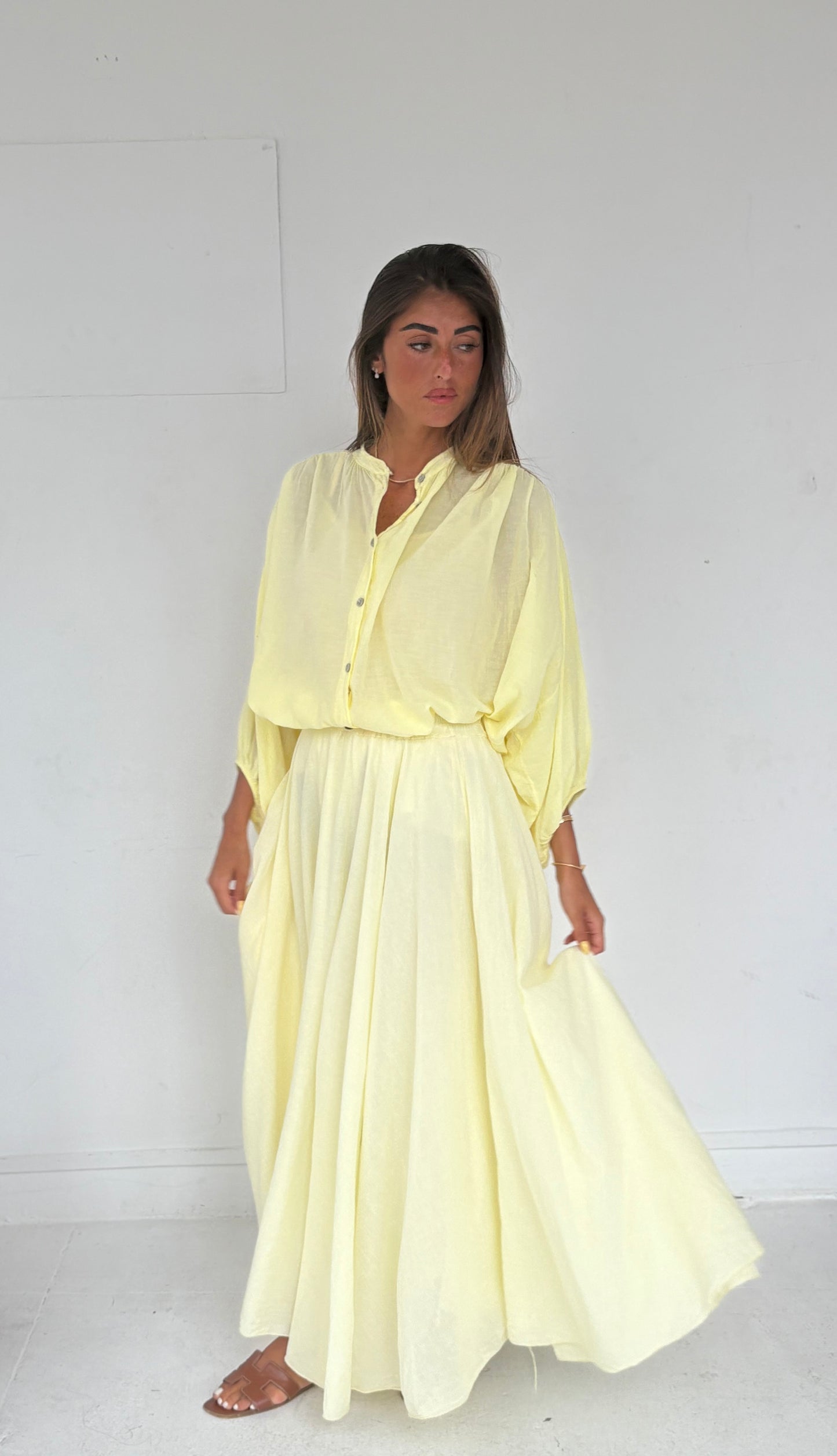 Chemise en lin jaune