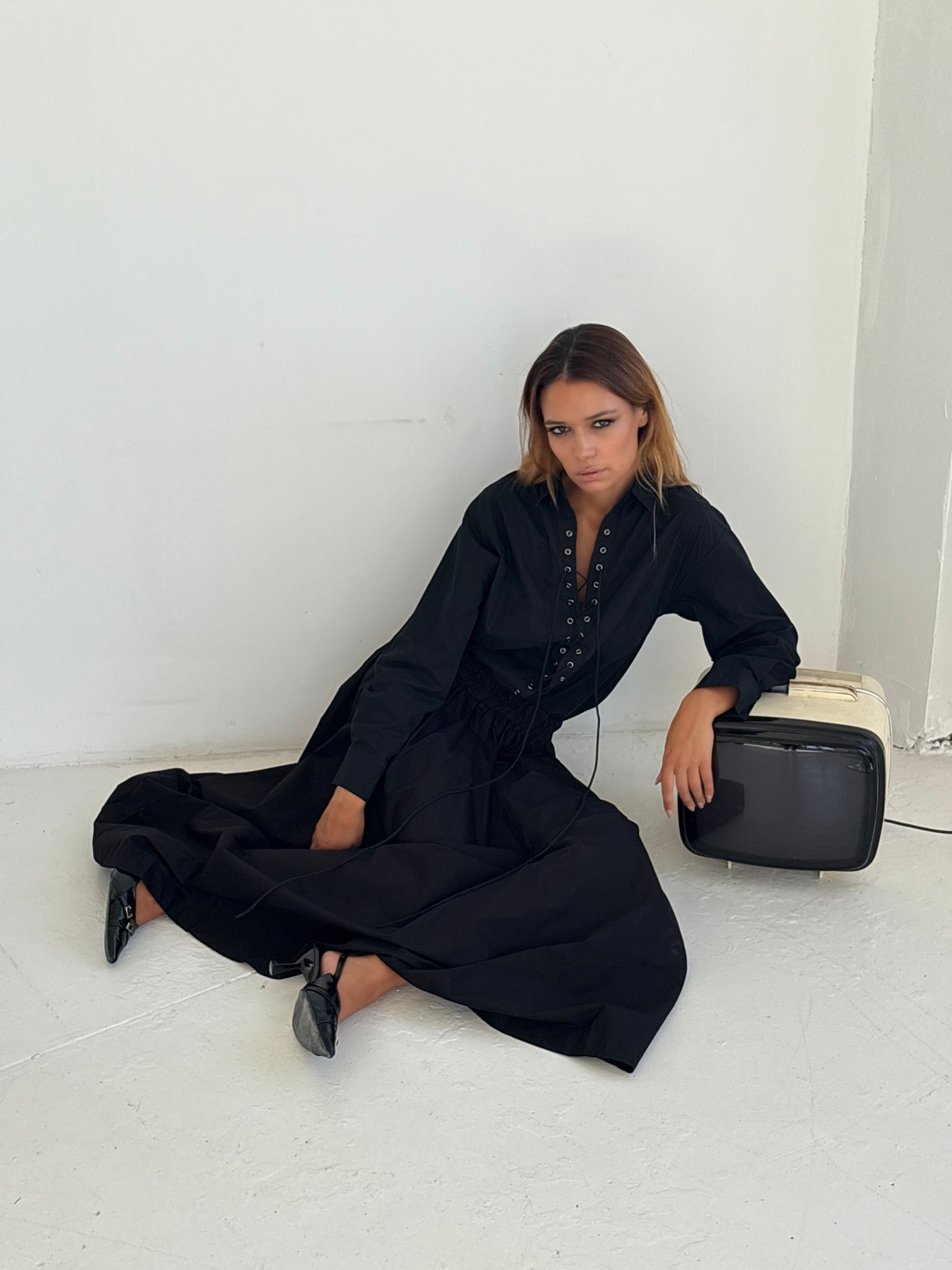 Chemise noir à lacer