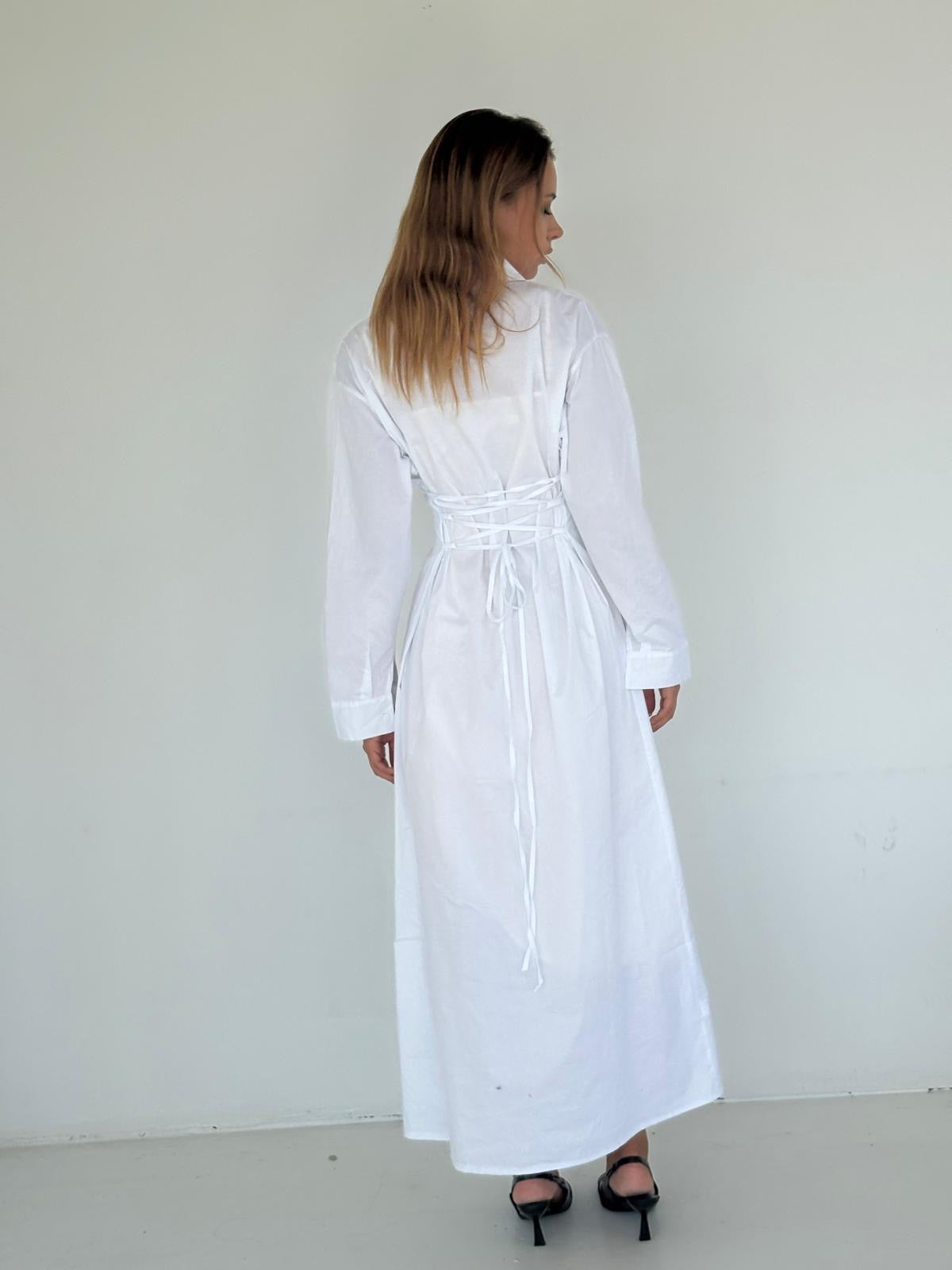 Robe longue chemise blanche