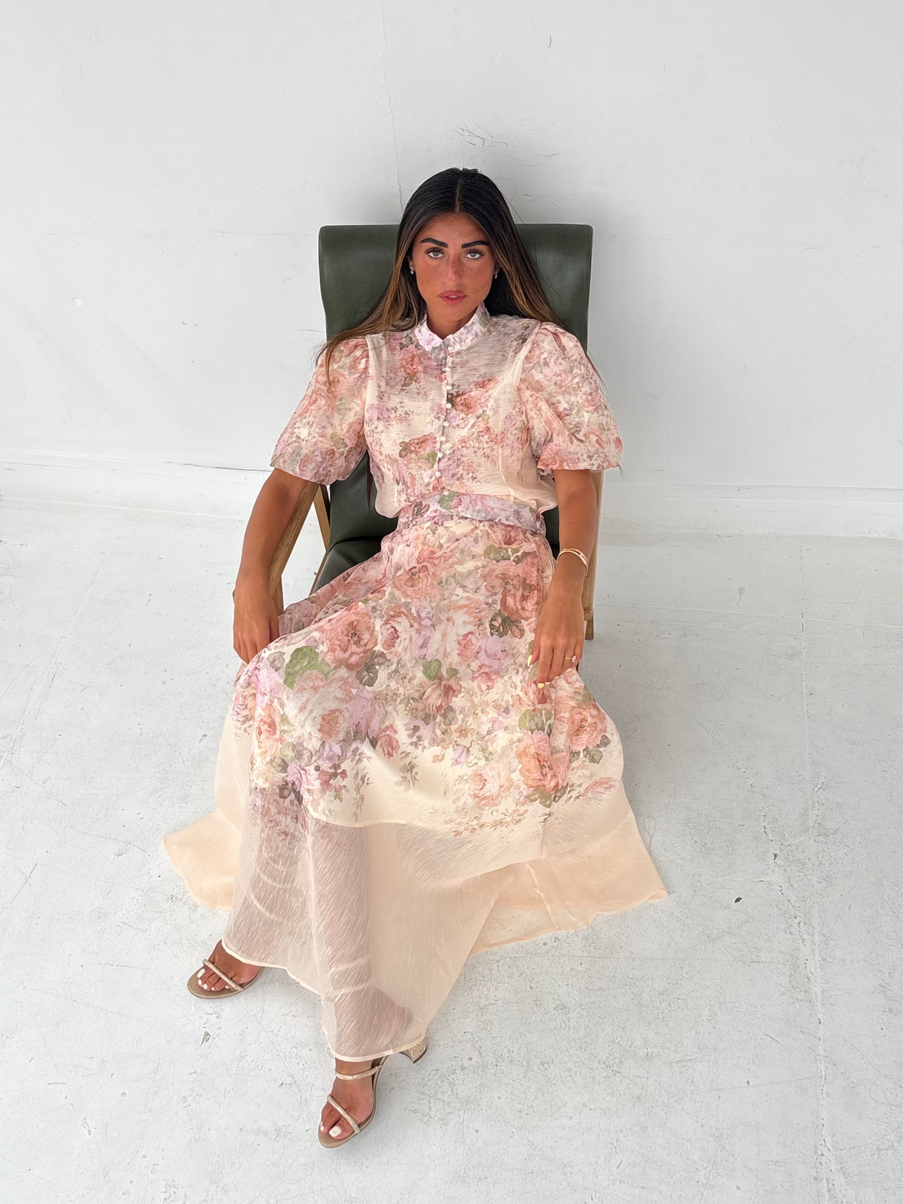 SUMMER COLLECTION – BEGED